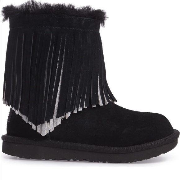 NIB UGG Australia Short Fringe Shearling Boot - Picture 4 of 4